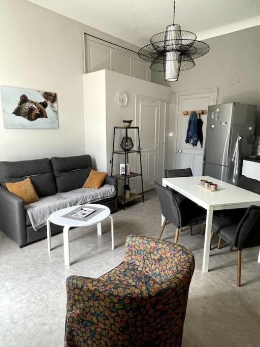 101 Pyrenees Palace Appartement Bagnères-de-Luchon Zewnętrze zdjęcie