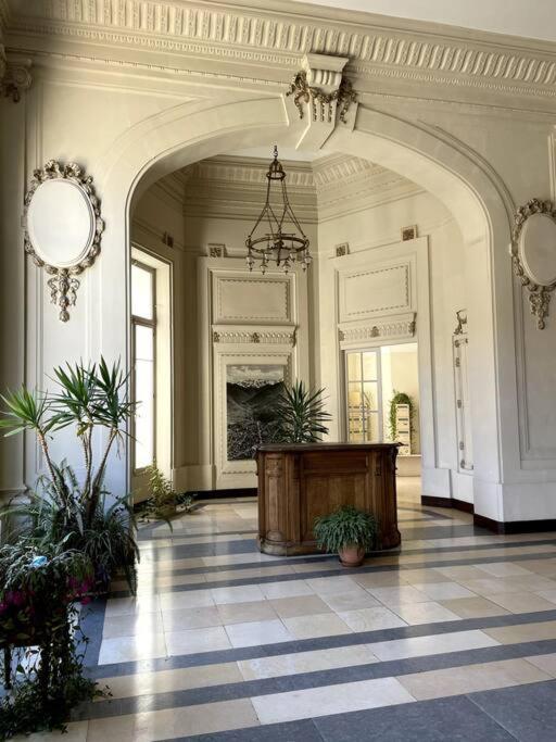 101 Pyrenees Palace Appartement Bagnères-de-Luchon Zewnętrze zdjęcie