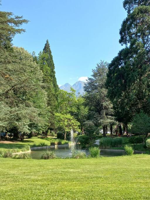 101 Pyrenees Palace Appartement Bagnères-de-Luchon Zewnętrze zdjęcie